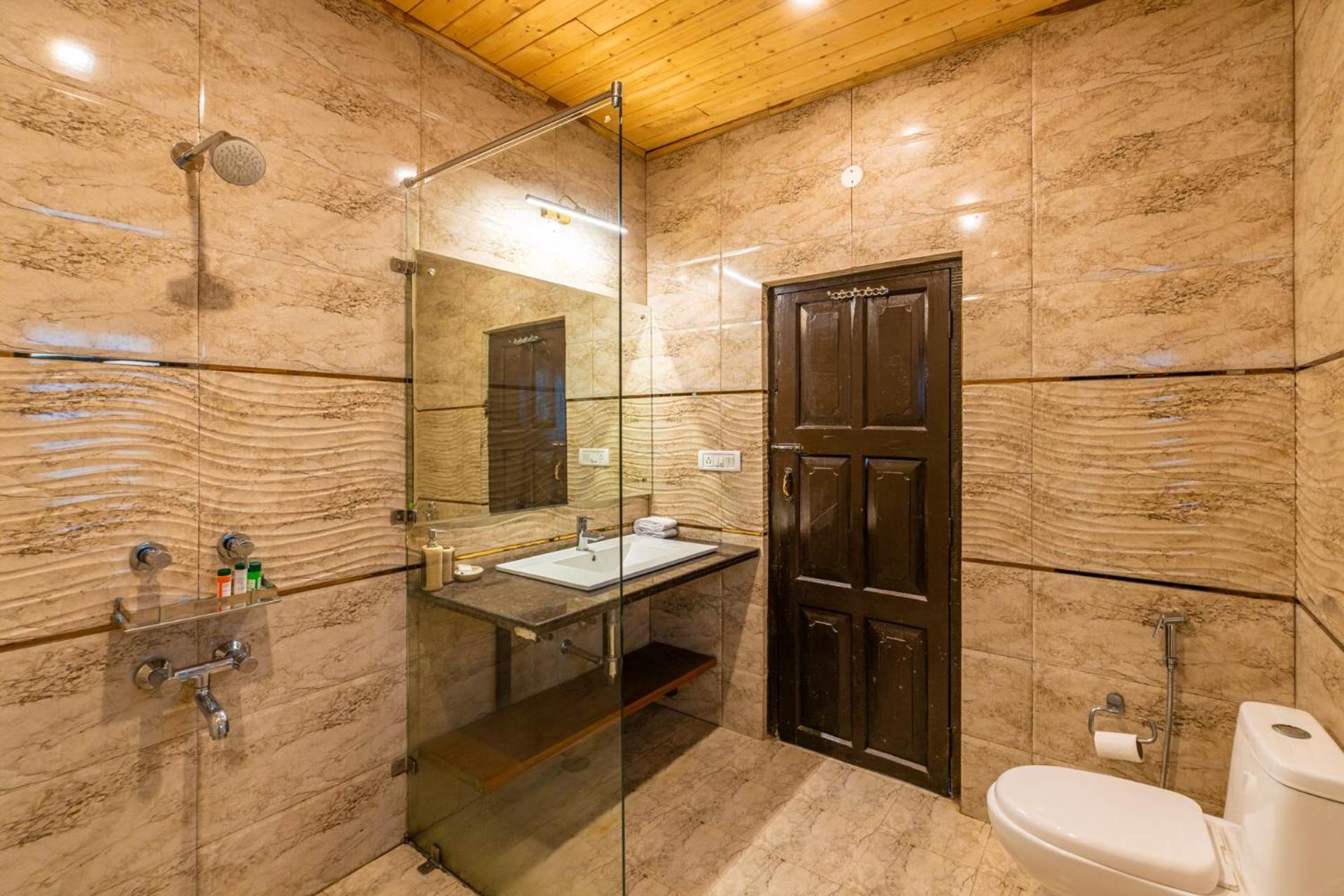 Stayvista At Padam Hill- Pet Friendly Villa With Garden กัสซอลี ภายนอก รูปภาพ